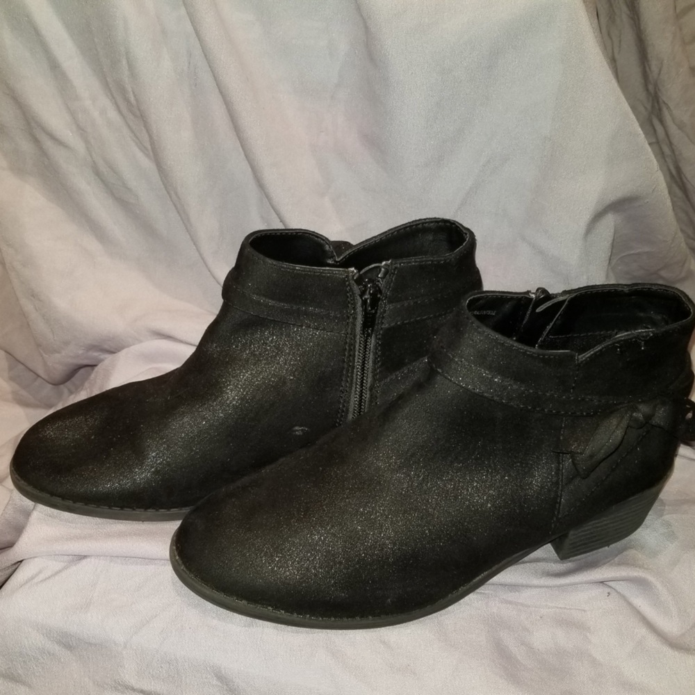 Waterproof Pull on booties